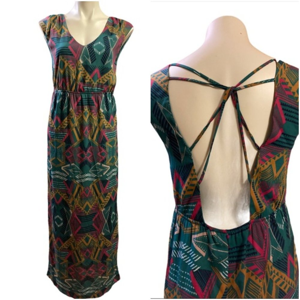 - Everly geometric print cross cross back dress